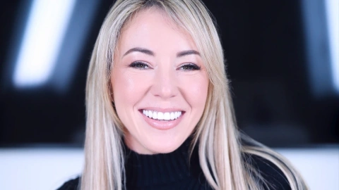 Ashley Tee Wants a Big Cock - Anal Action