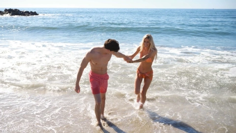 Hot Rescue – Passionate Action with Damsel